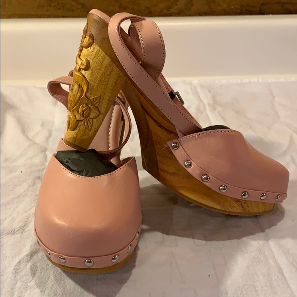 Lucky Lou Shoes Rockabilly Style Tiki Heels